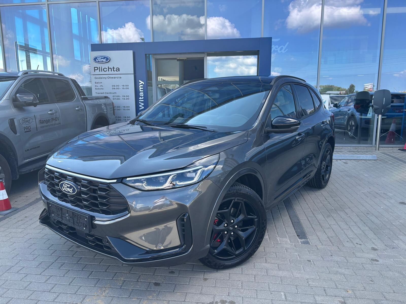 Nowość Kuga Blue Cruise Edition !