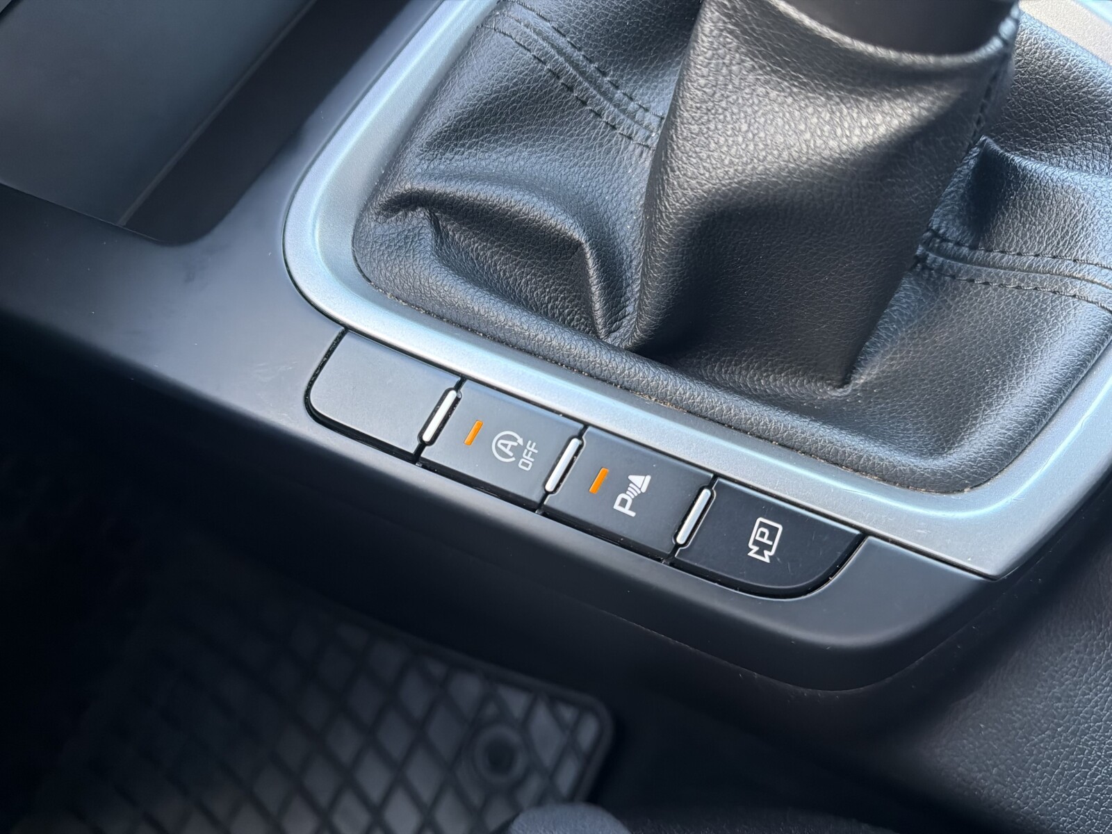Kia Ceed - zdjęcie 16