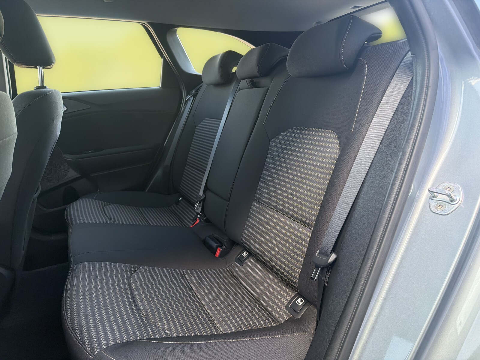 Kia Ceed - zdjęcie 25