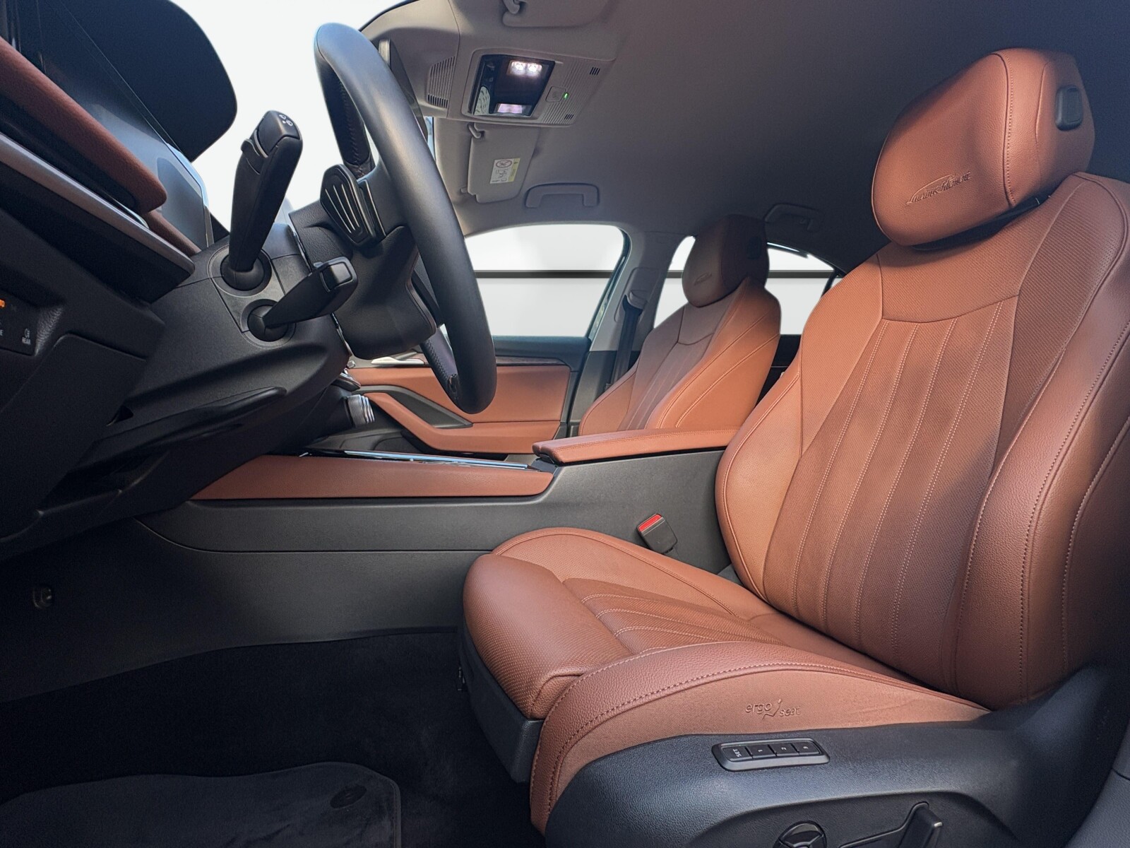 Škoda Superb - zdjęcie 9