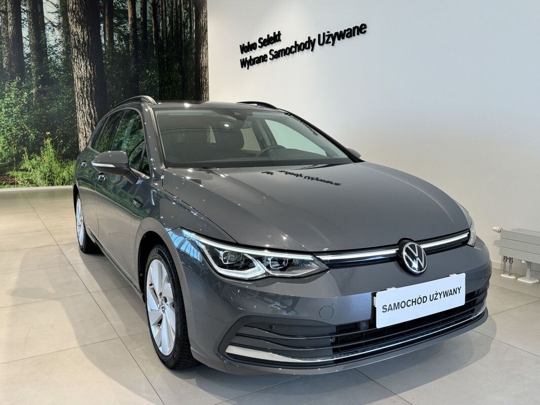 Volkswagen Golf - zdjęcie 12