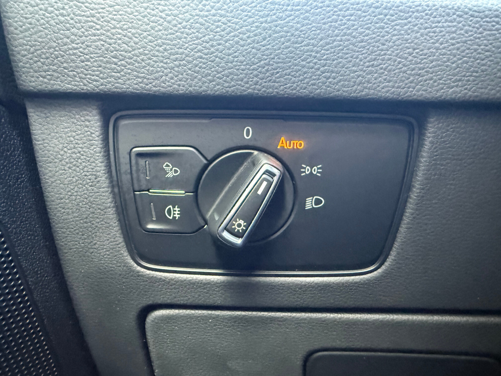 Volkswagen Arteon - zdjęcie 21