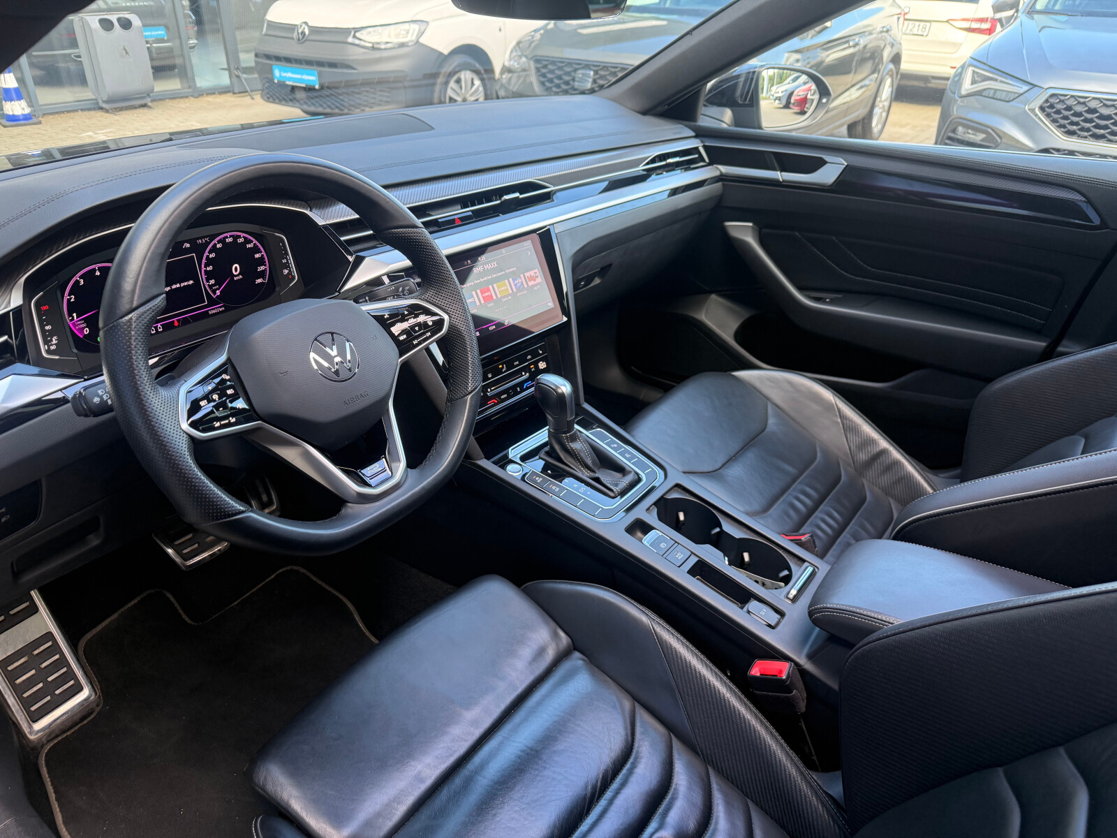 Volkswagen Arteon - zdjęcie 11
