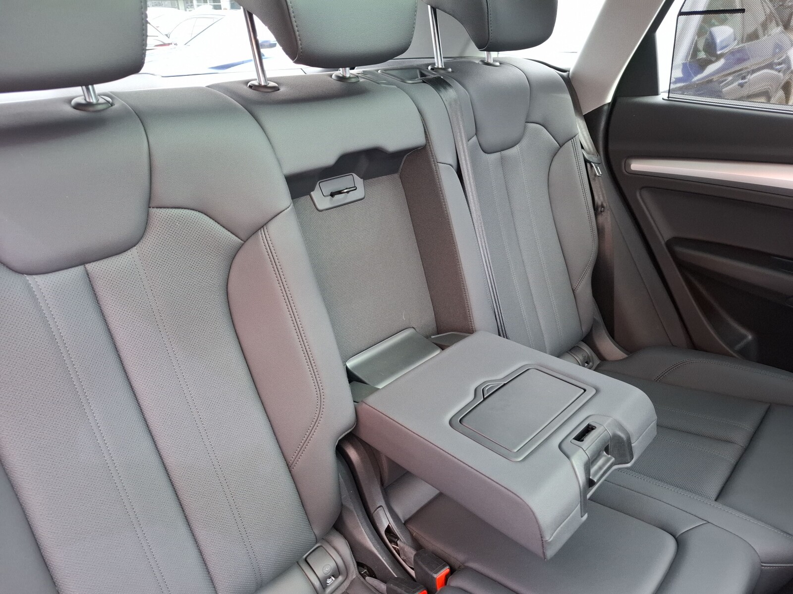 Audi Q5 - zdjęcie 21