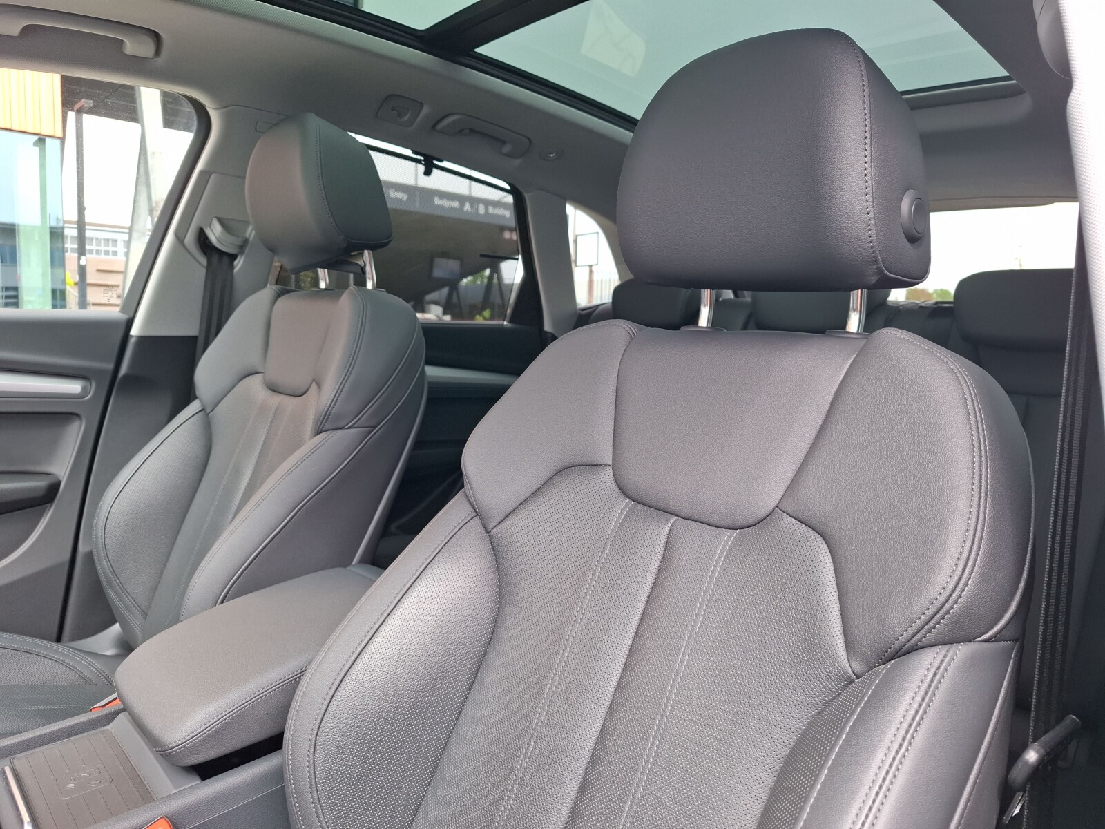 Audi Q5 - zdjęcie 23
