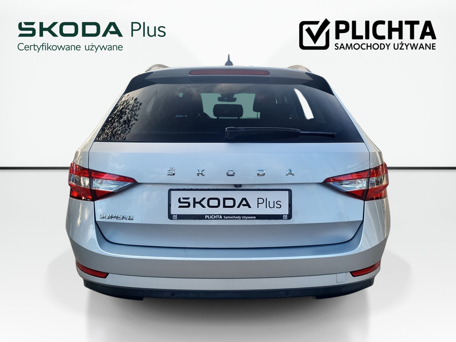 Škoda Superb Combi - zdjęcie 4