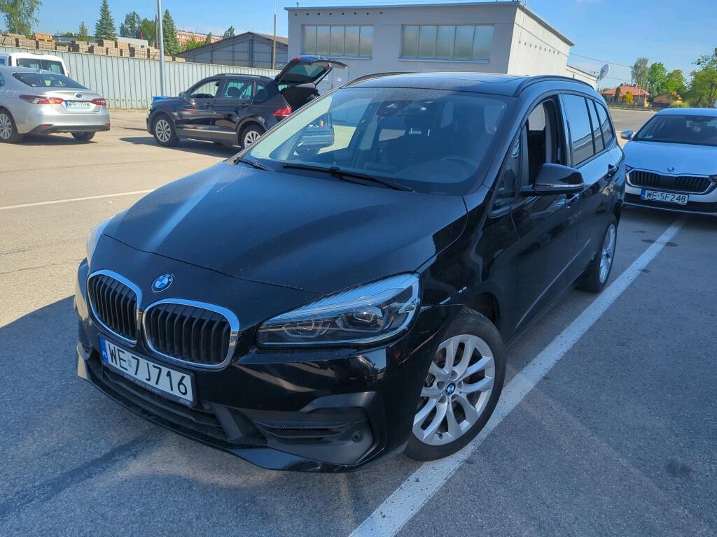 BMW 220
