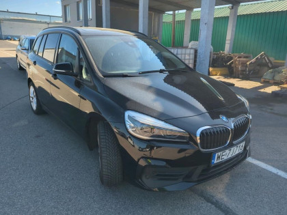 BMW 220
