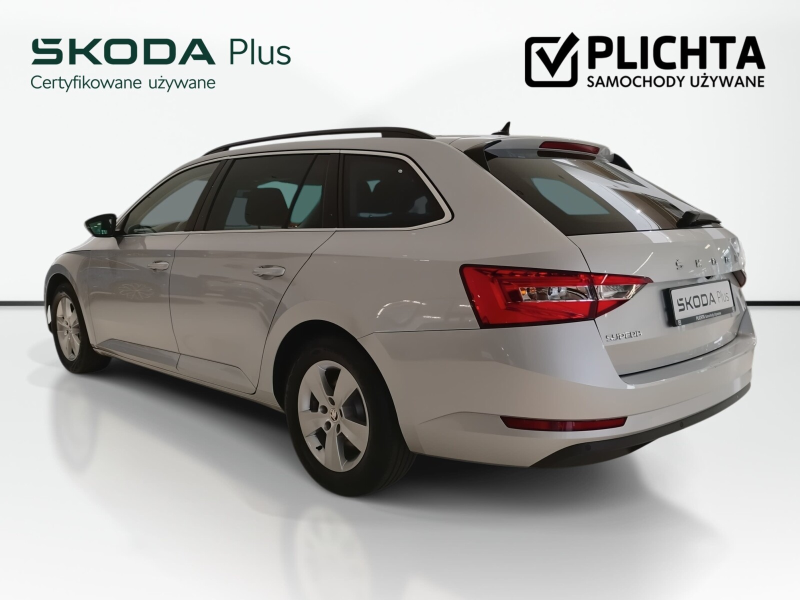 Škoda Superb Combi - zdjęcie 8