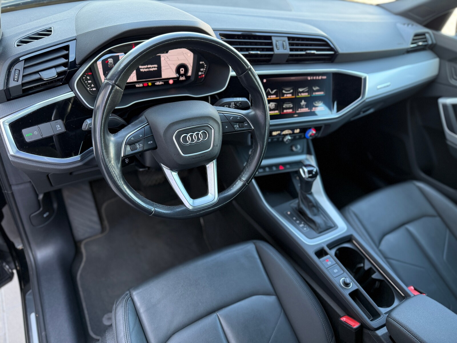 Audi Q3 - zdjęcie 20