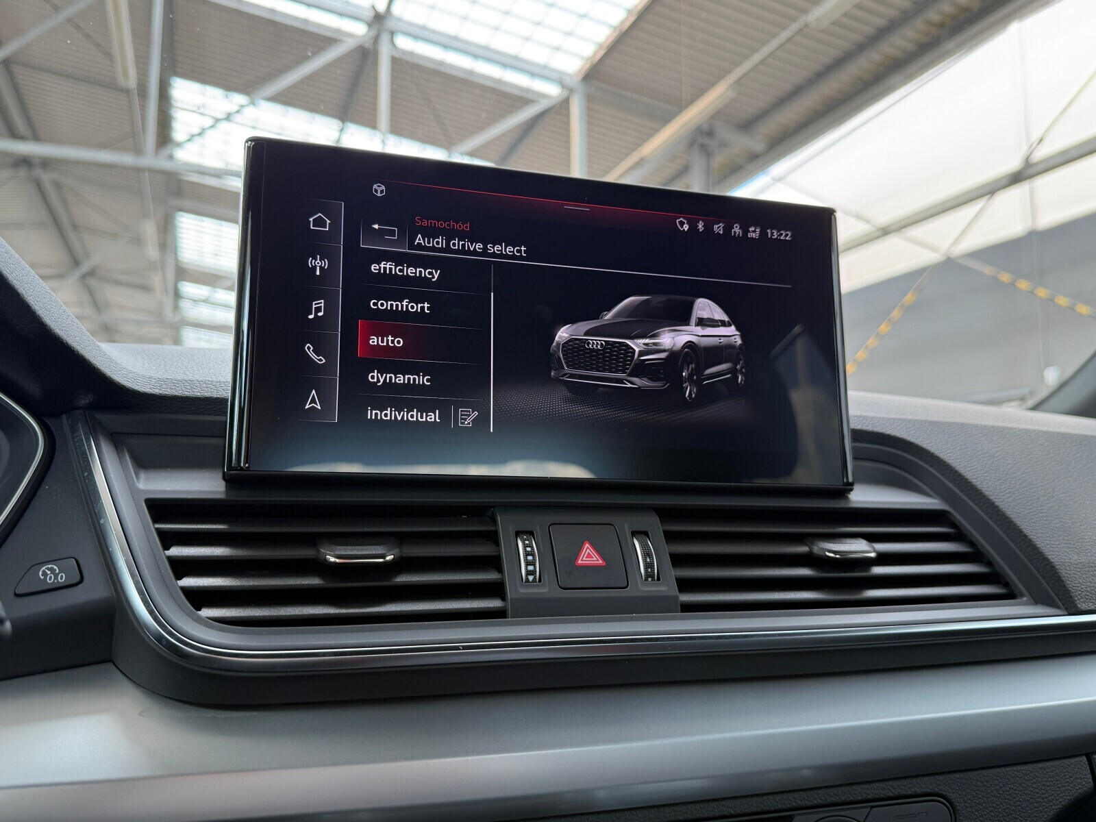 Audi Q5 Sportback - zdjęcie 30