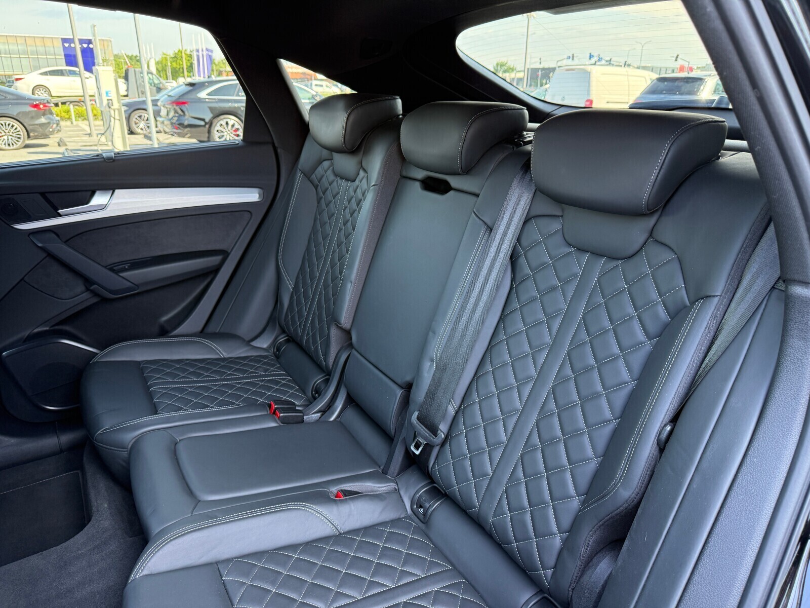 Audi Q5 Sportback - zdjęcie 13