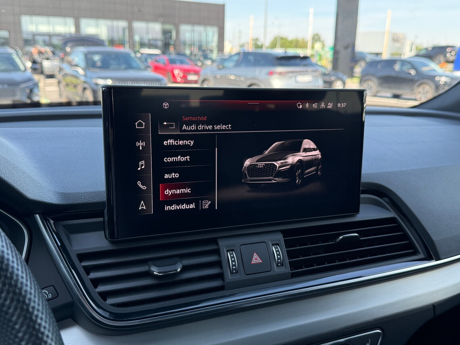 Audi Q5 Sportback - zdjęcie 28