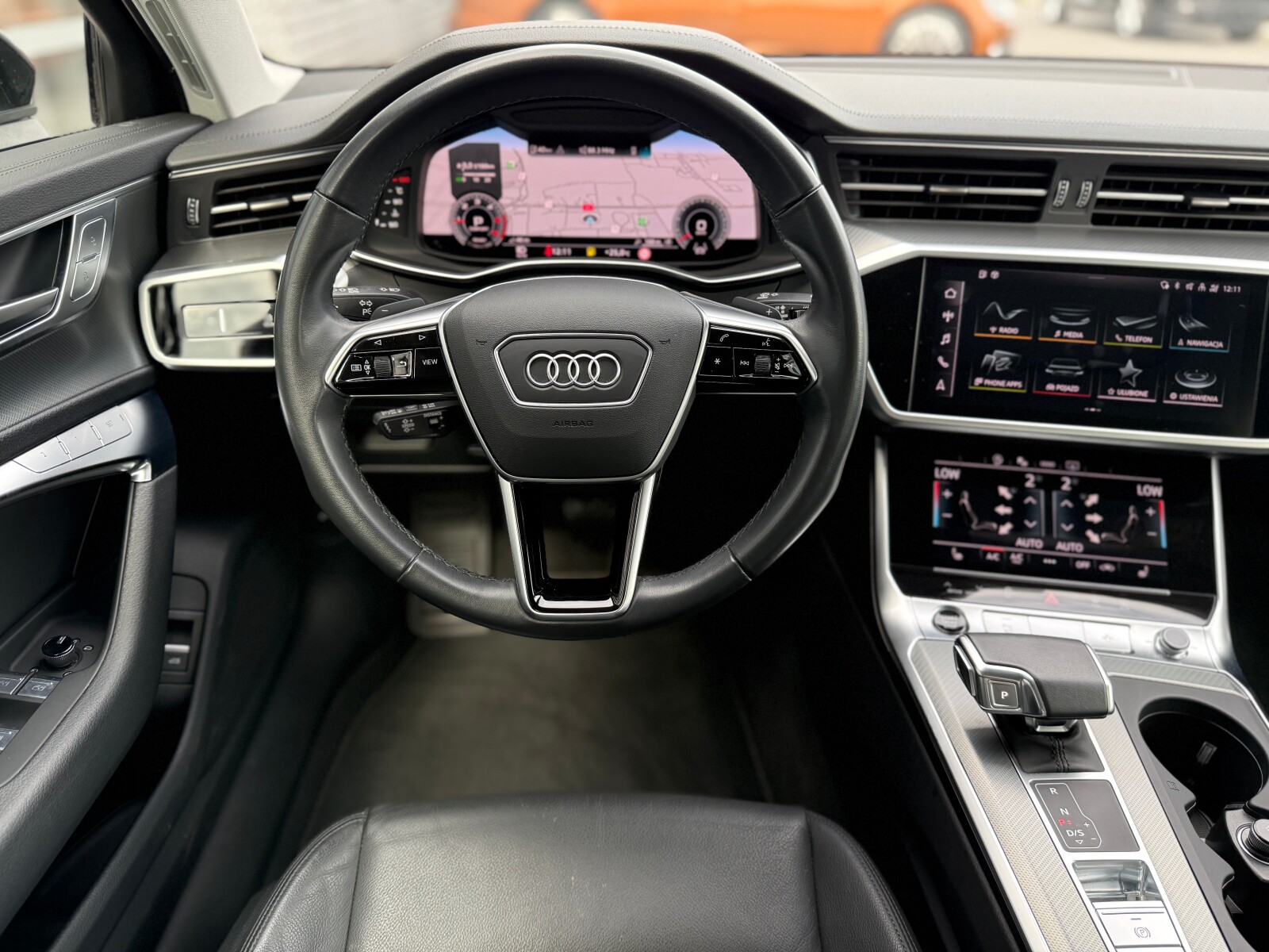 Audi A6 Avant - zdjęcie 17