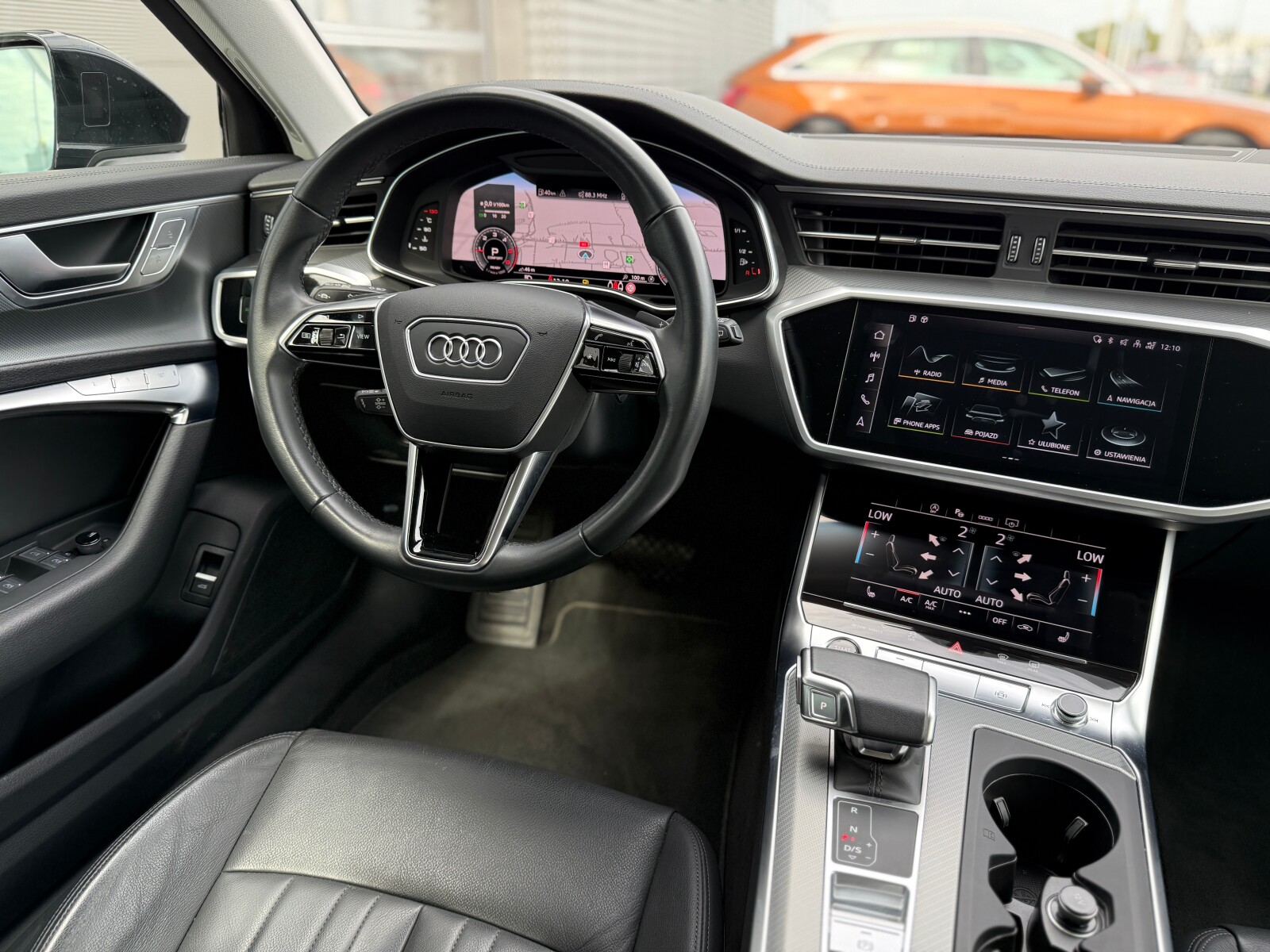 Audi A6 Avant - zdjęcie 16