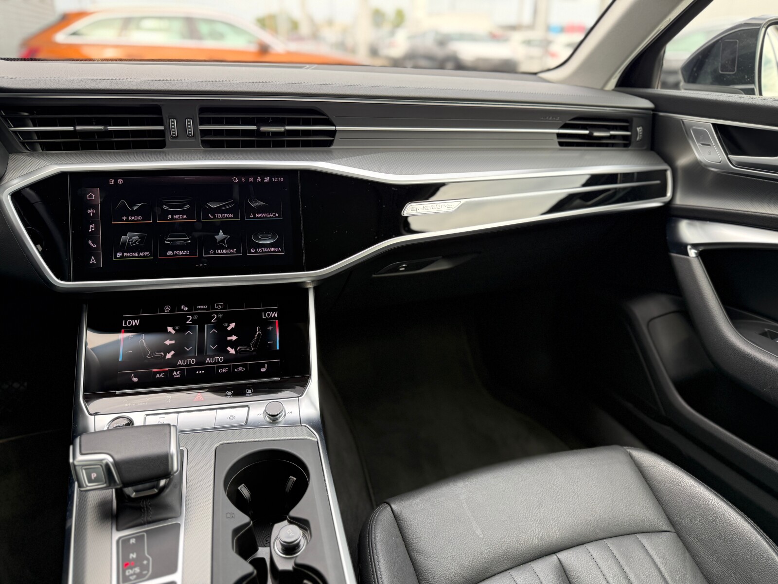 Audi A6 Avant - zdjęcie 16