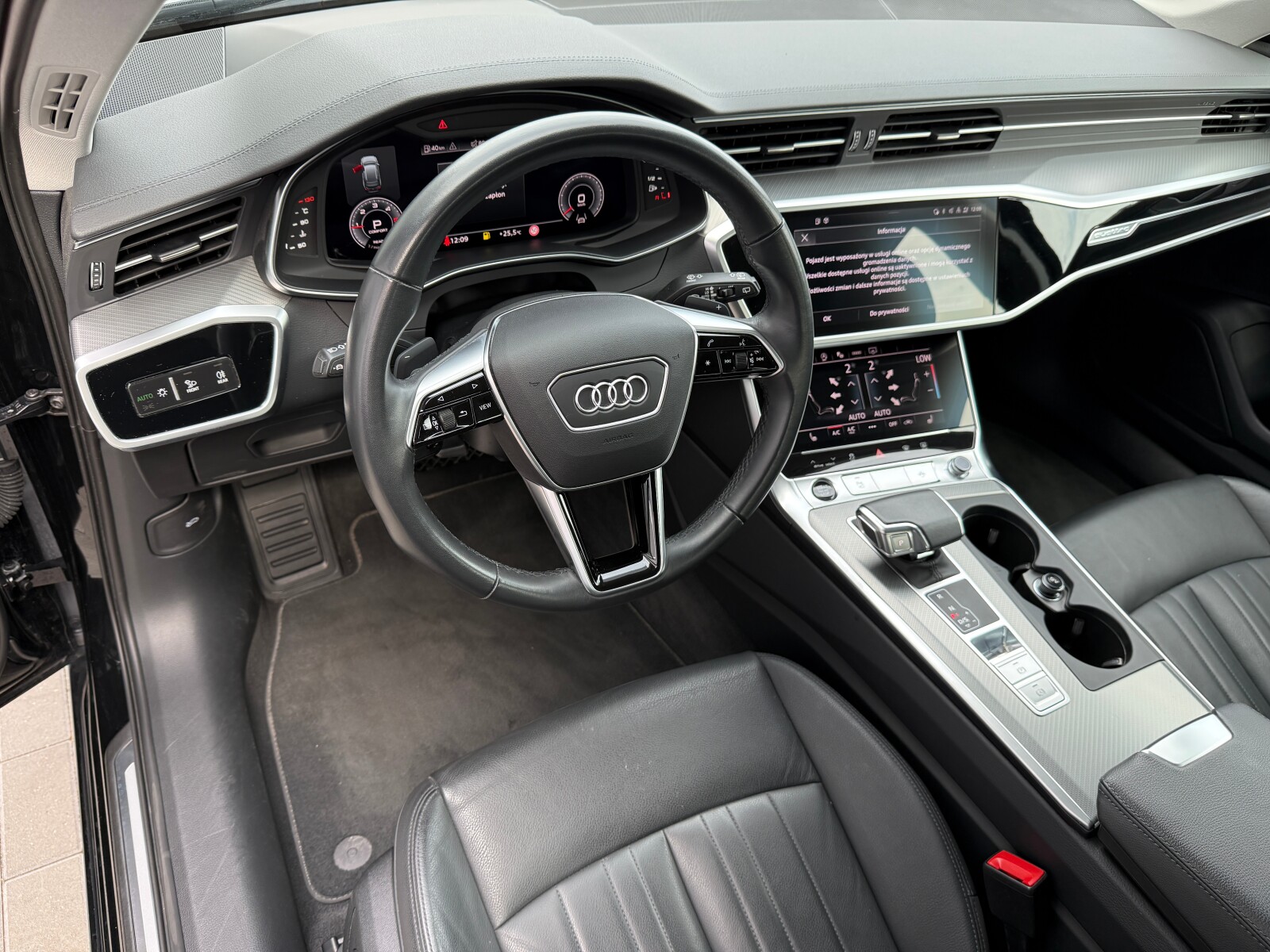 Audi A6 Avant - zdjęcie 21