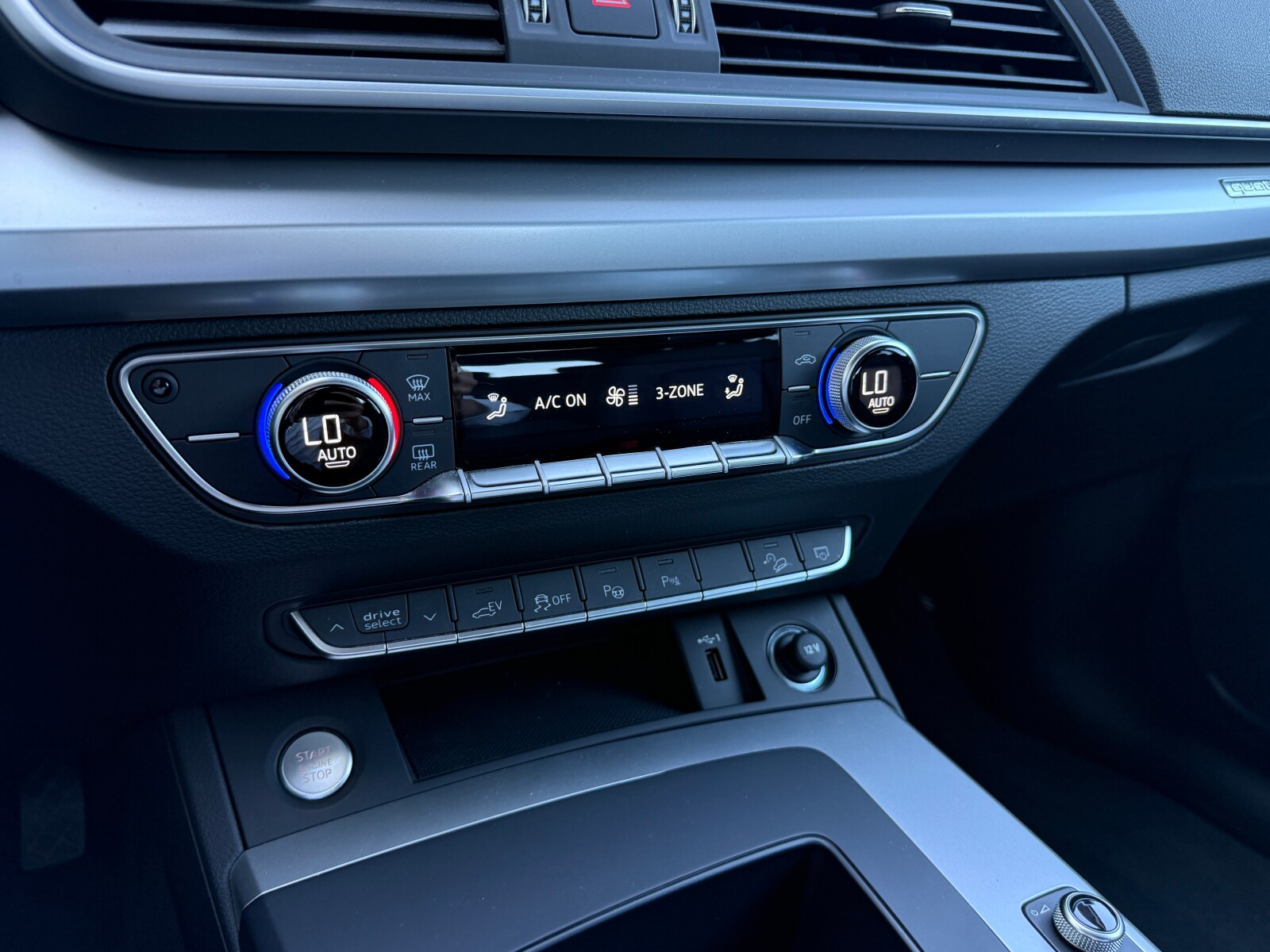 Audi Q5 Sportback TFSI e - zdjęcie 25