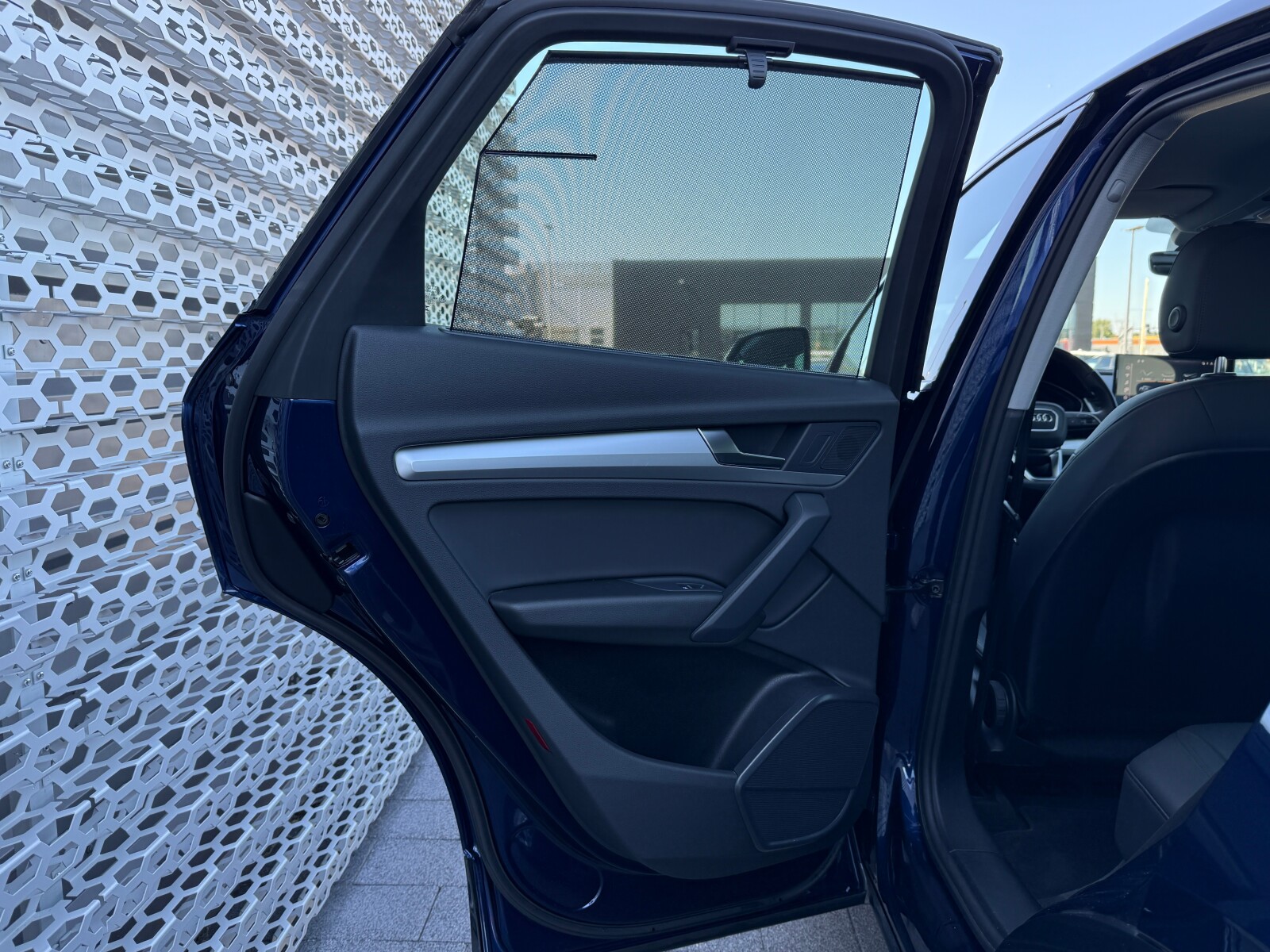 Audi Q5 Sportback TFSI e - zdjęcie 11
