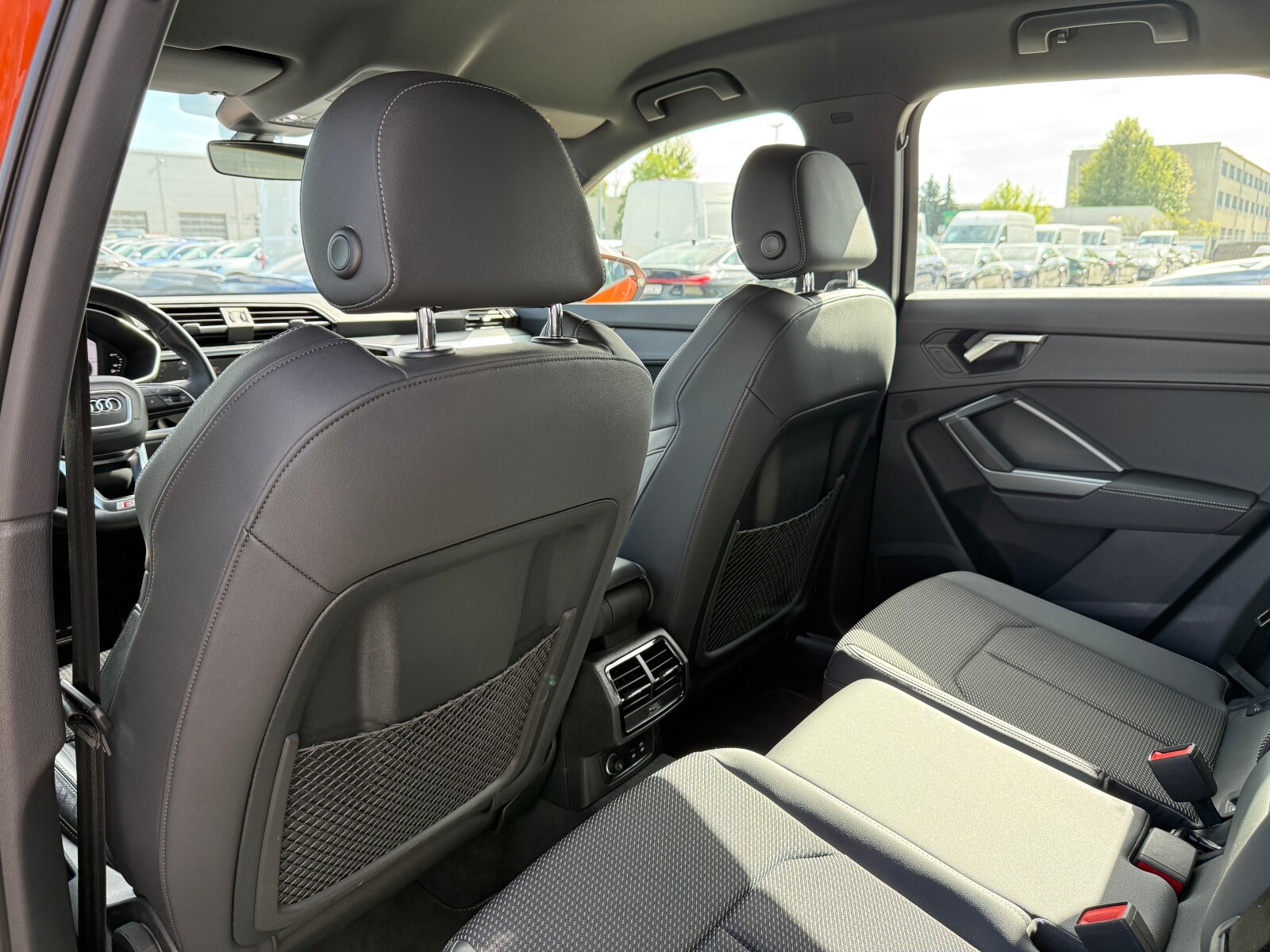 Audi Q3 - zdjęcie 10