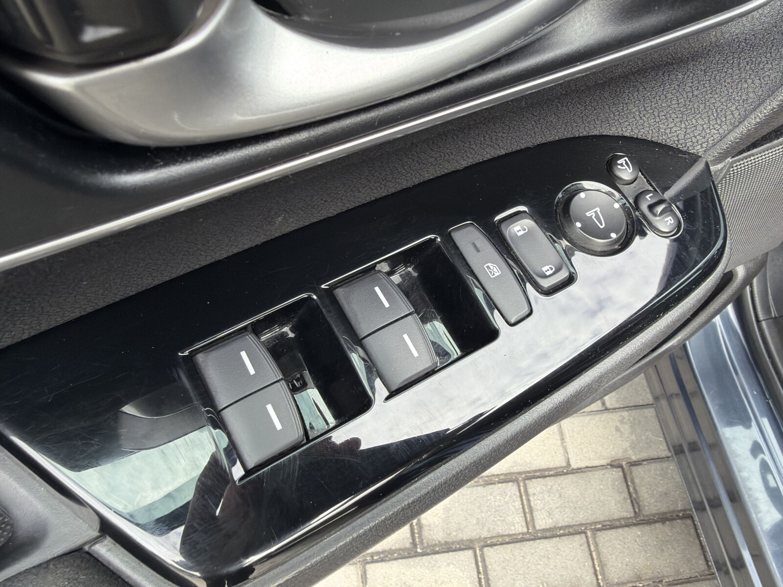 Honda CR-V - zdjęcie 19