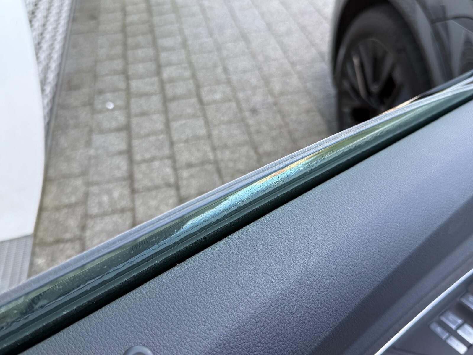 Audi Q8 Sportback e-tron - zdjęcie 26