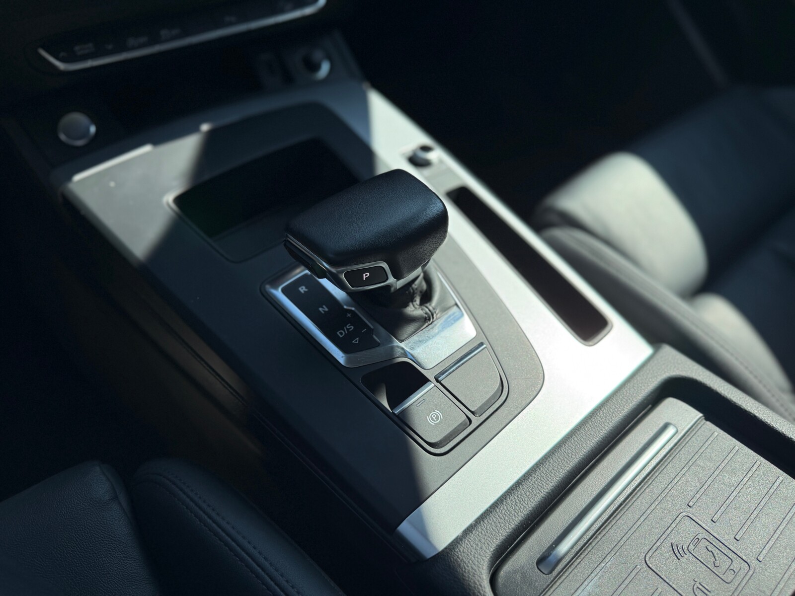 Audi Q5 Sportback - zdjęcie 25