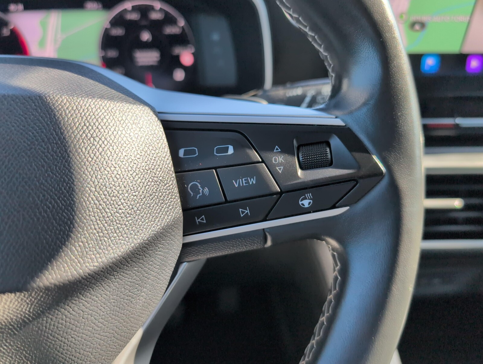 Seat Leon - zdjęcie 23