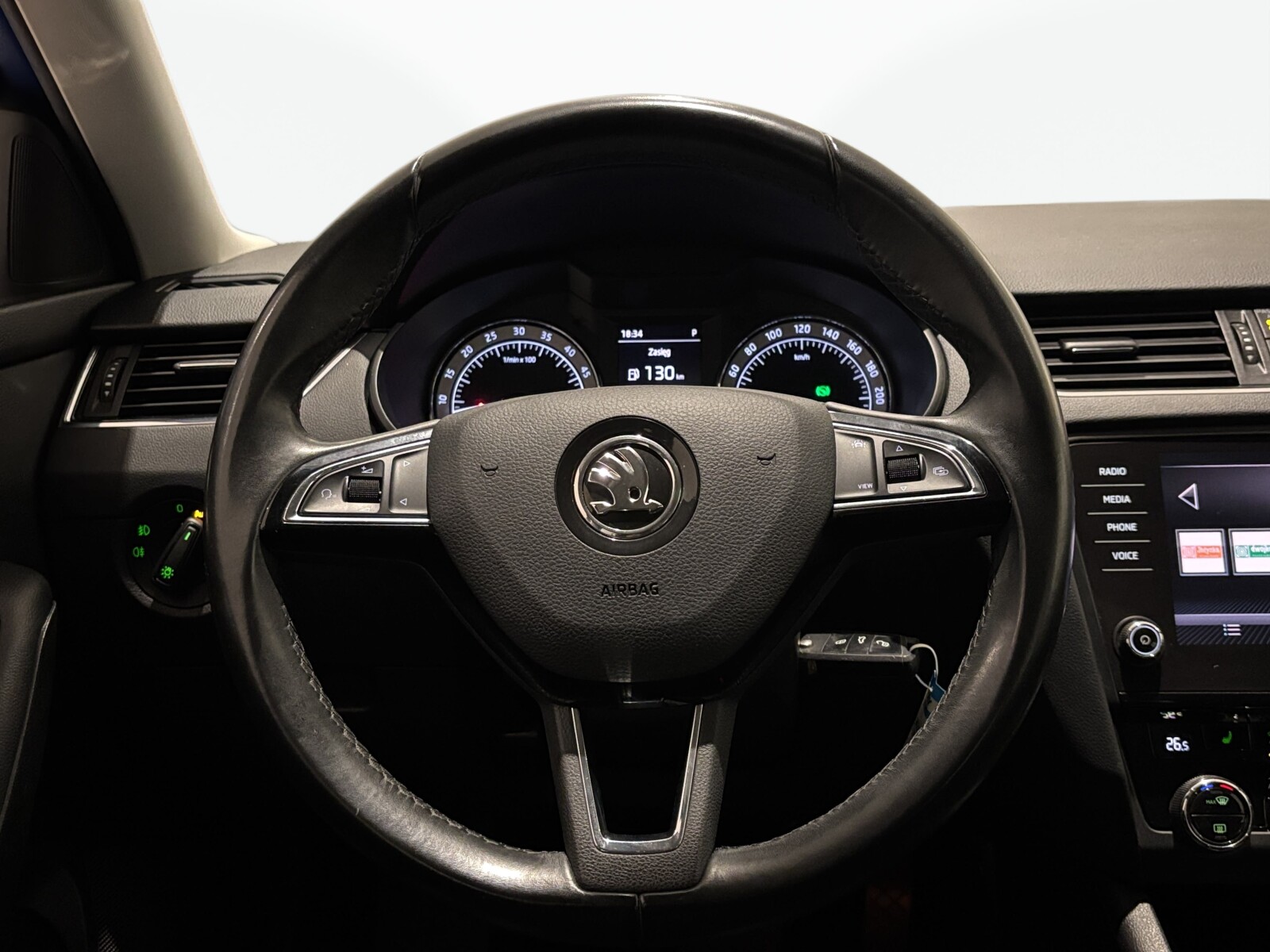 Škoda Octavia Combi - zdjęcie 11