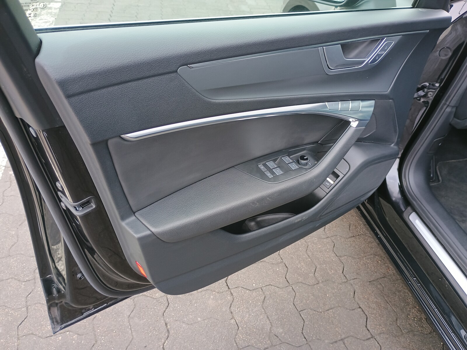 Audi A6 Avant - zdjęcie 18