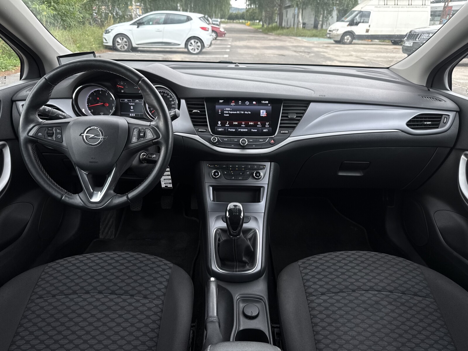 Opel Astra - zdjęcie 9