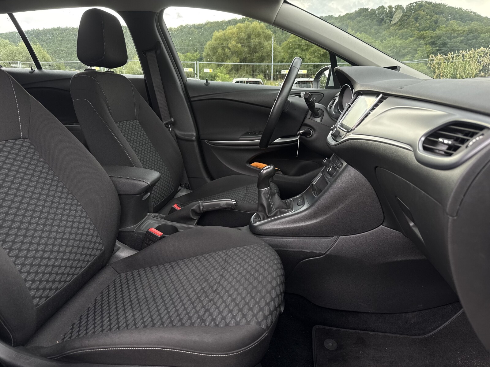 Opel Astra - zdjęcie 18