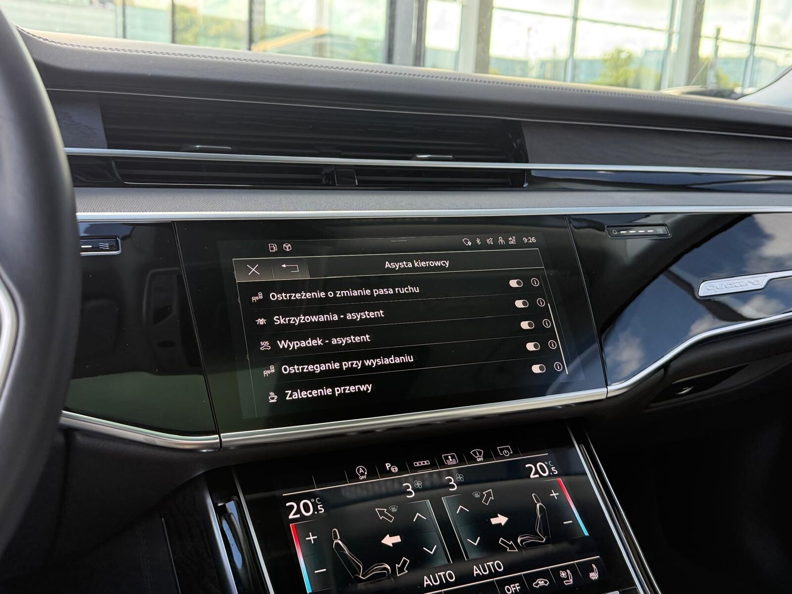 Audi A8 L - zdjęcie 39