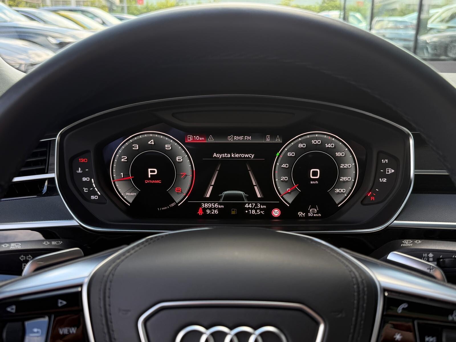 Audi A8 L - zdjęcie 30