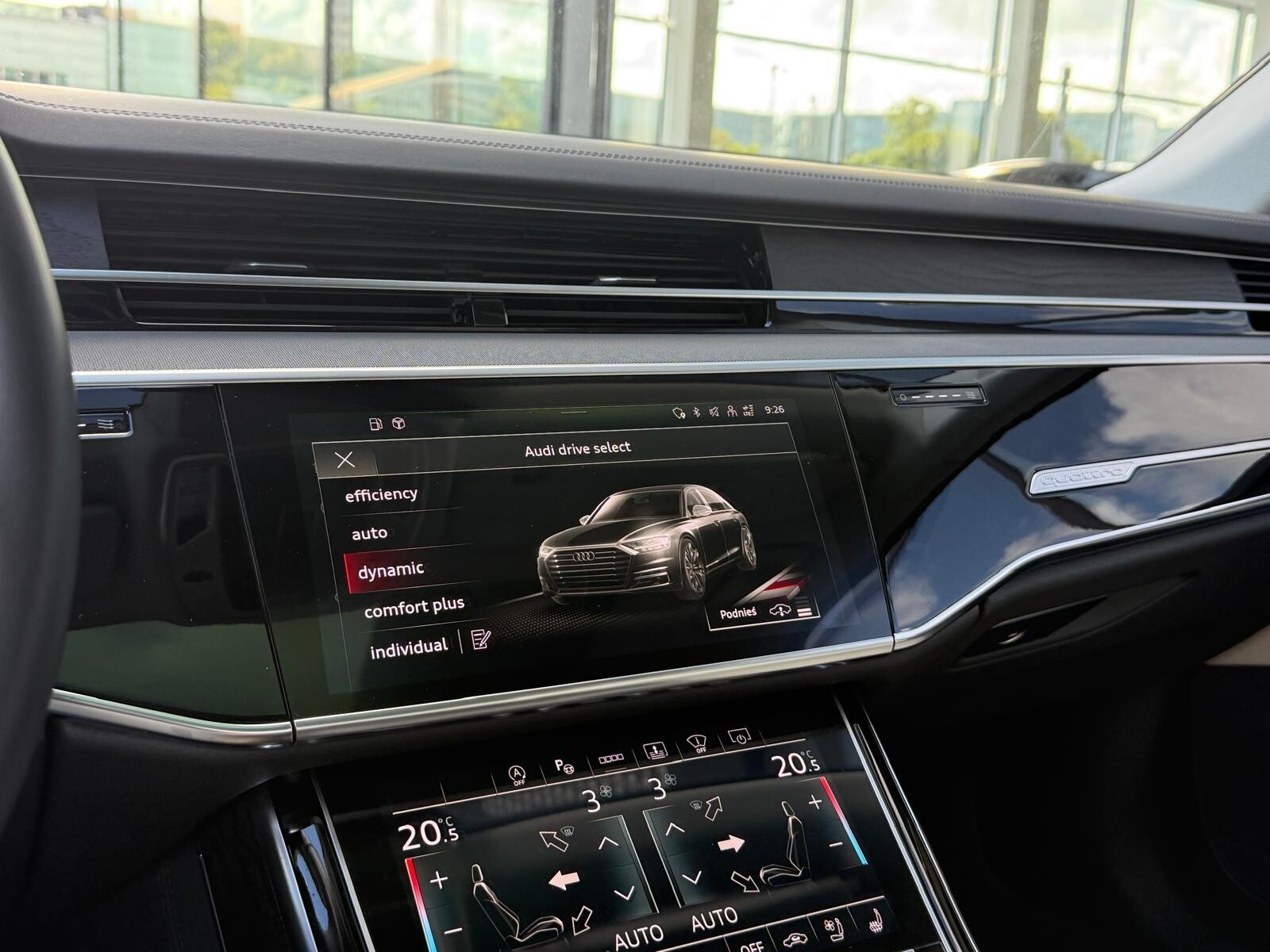 Audi A8 L - zdjęcie 40