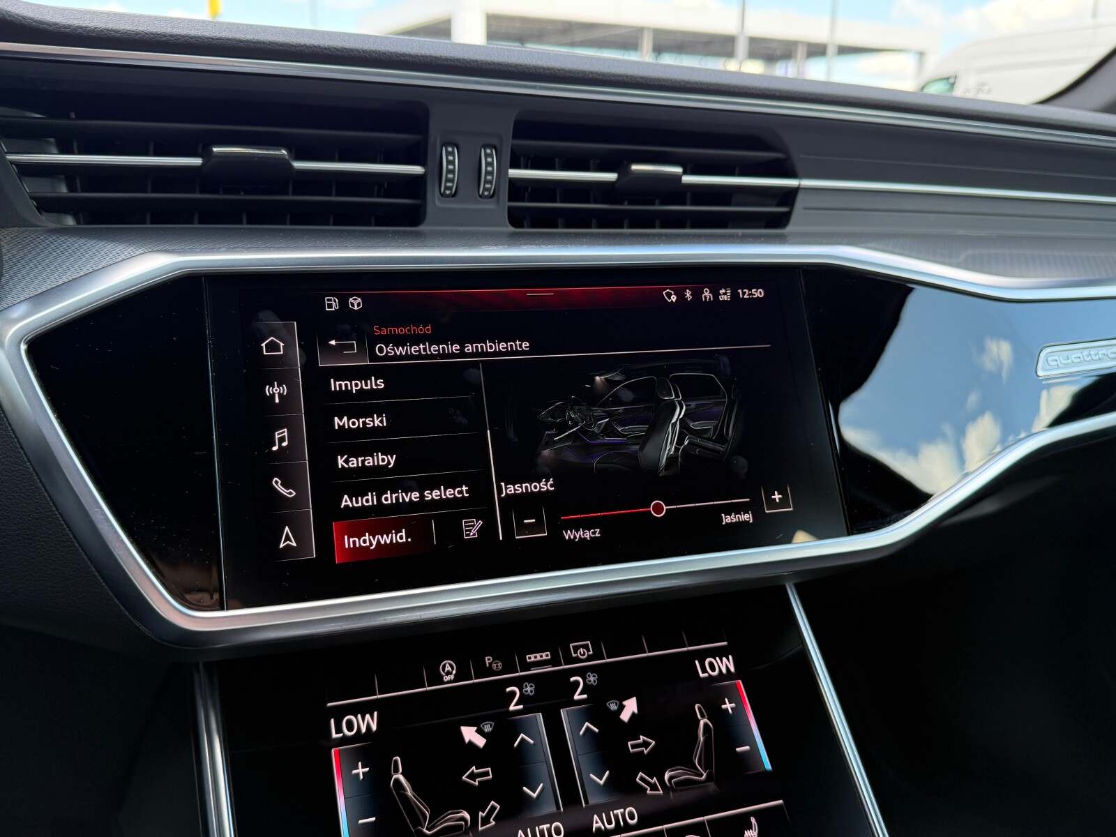 Audi A6 Limousine - zdjęcie 34
