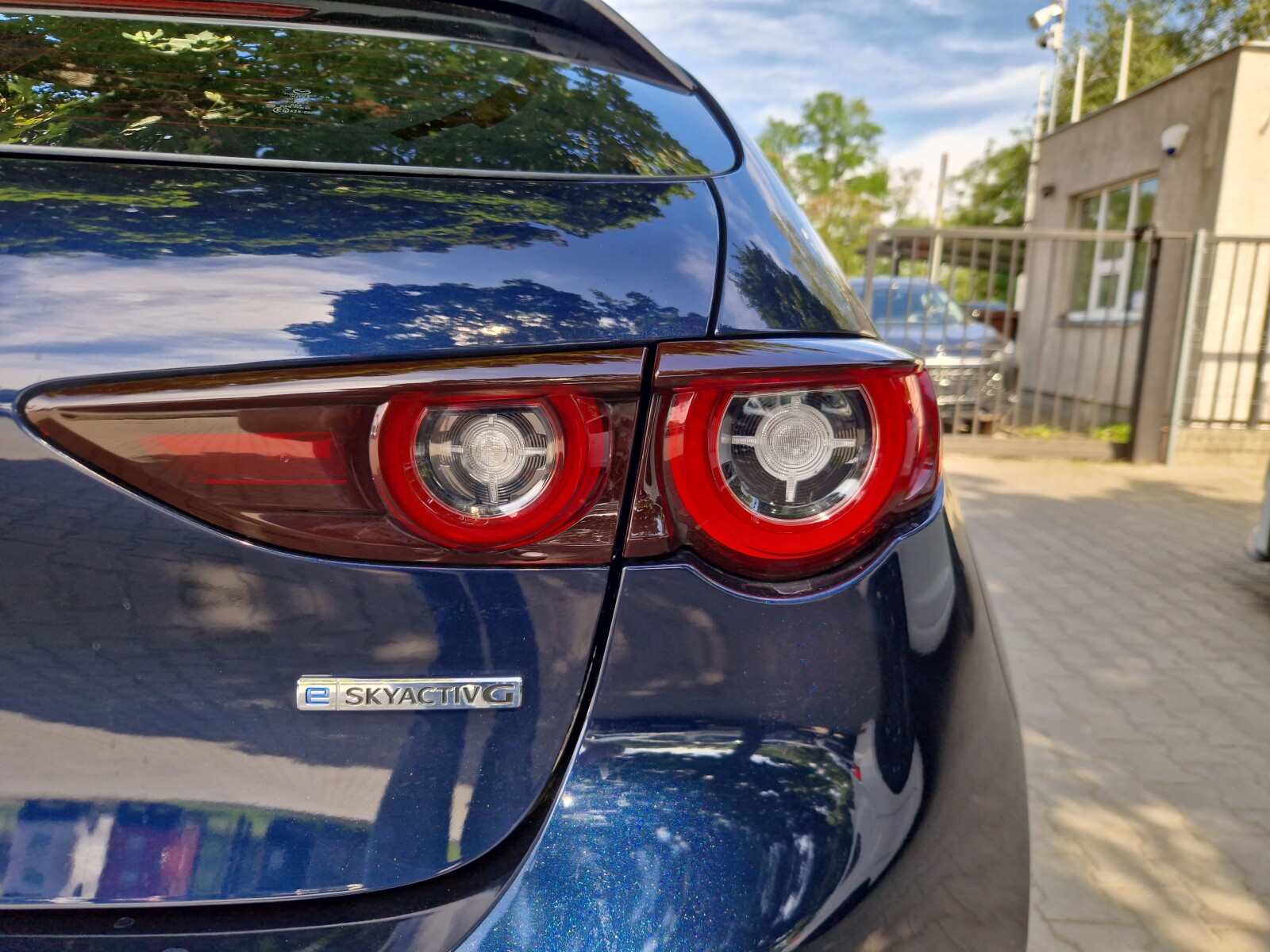 Mazda 3 - zdjęcie 17
