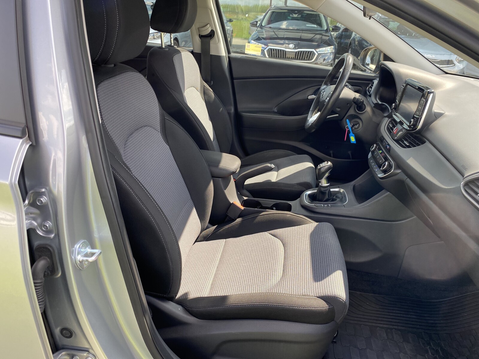 Hyundai i30 - zdjęcie 15