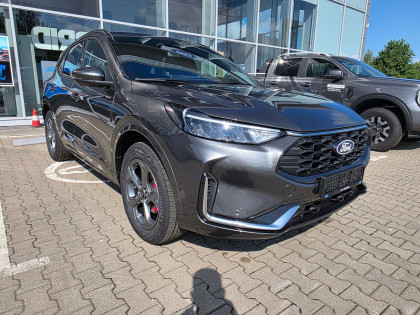 Ford KUGA PHEV ST-Line X 243KM