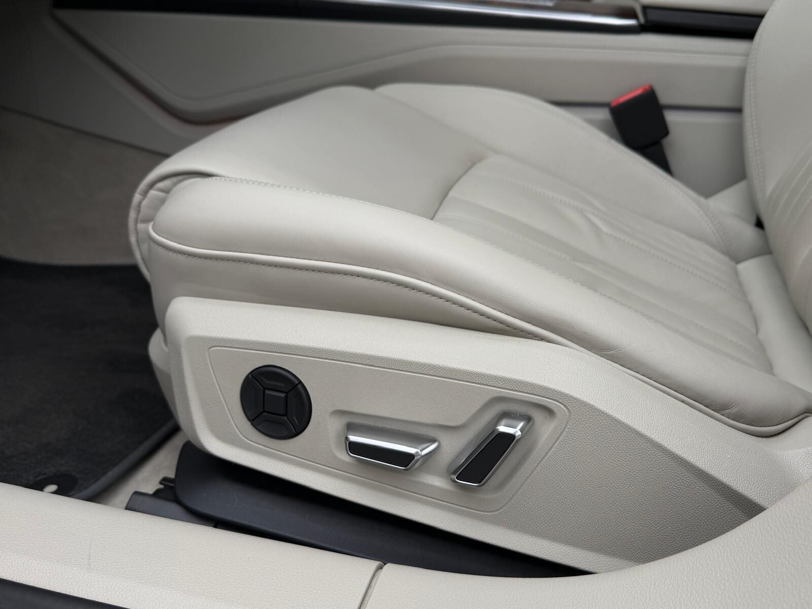 Audi A7 Sportback - zdjęcie 20
