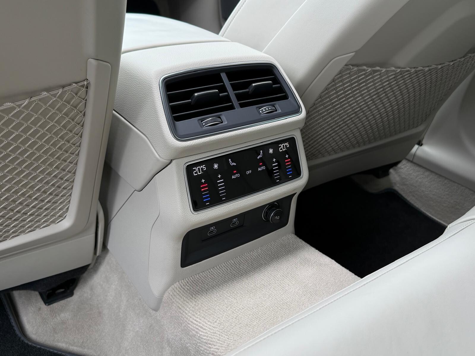 Audi A7 Sportback - zdjęcie 24