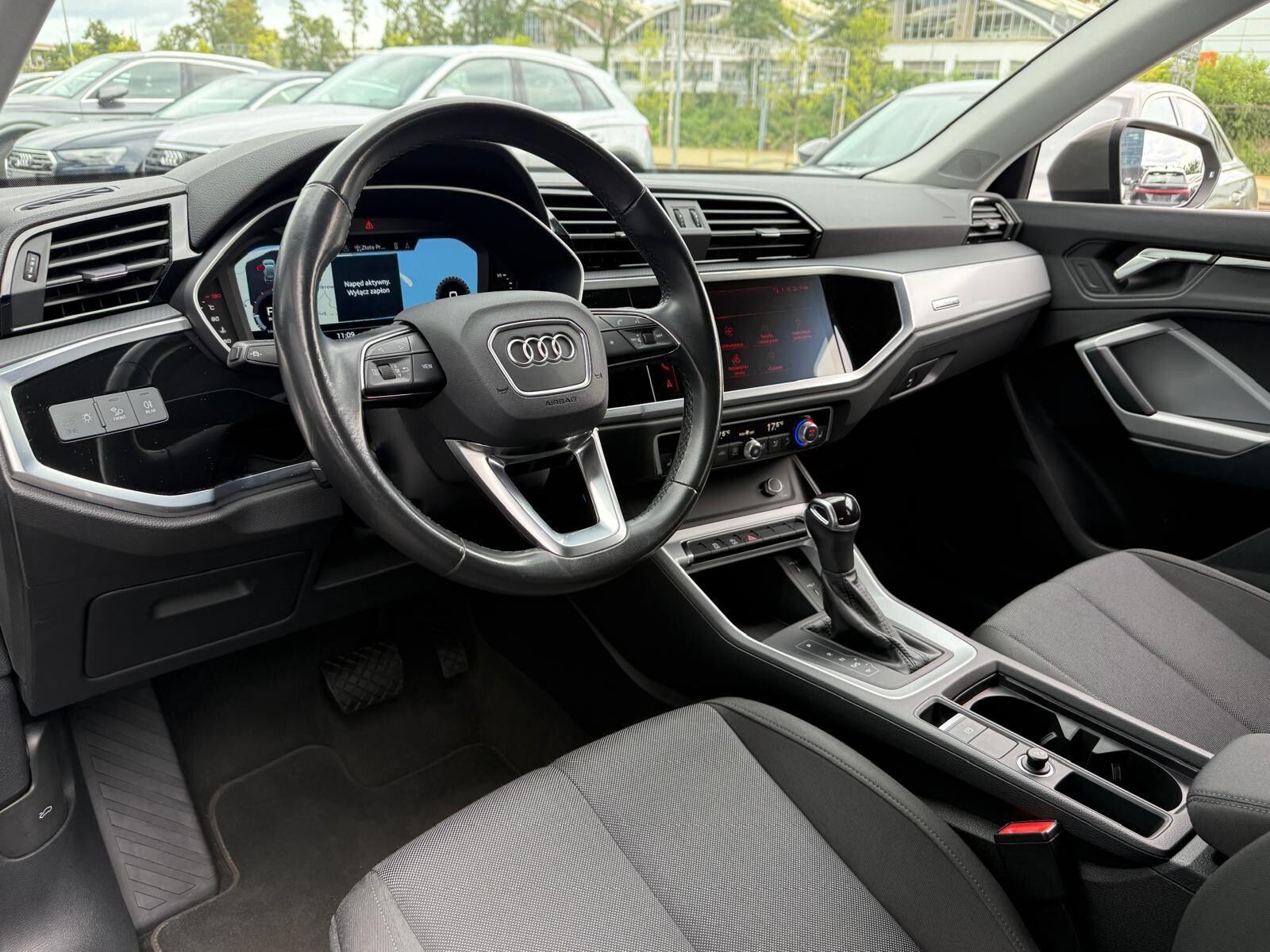 Audi Q3 - zdjęcie 15