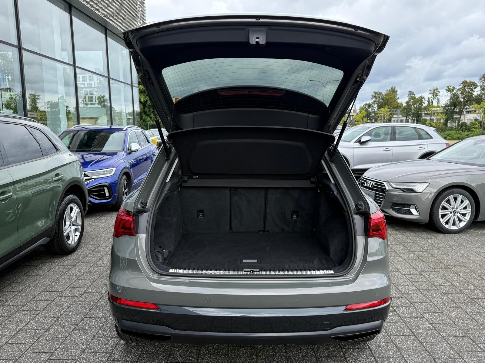 Audi Q3 - zdjęcie 13