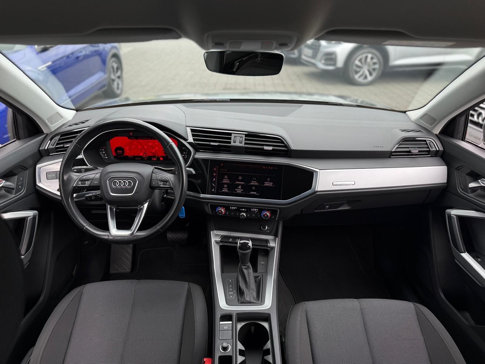 Audi Q3 - zdjęcie 22