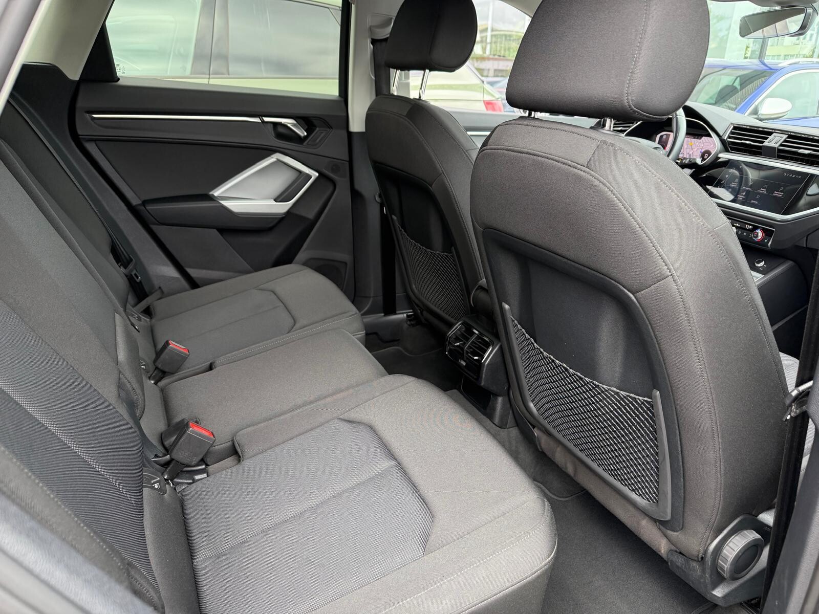 Audi Q3 - zdjęcie 19