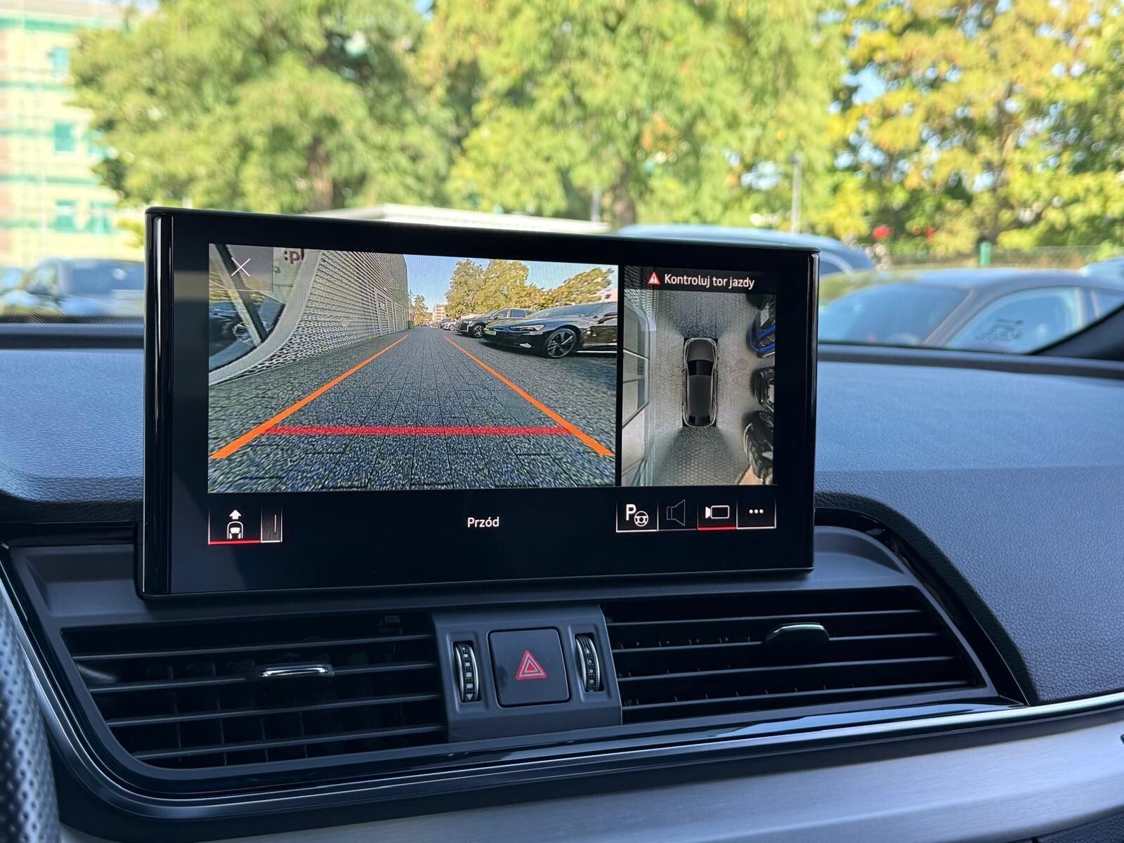 Audi Q5 Sportback - zdjęcie 31