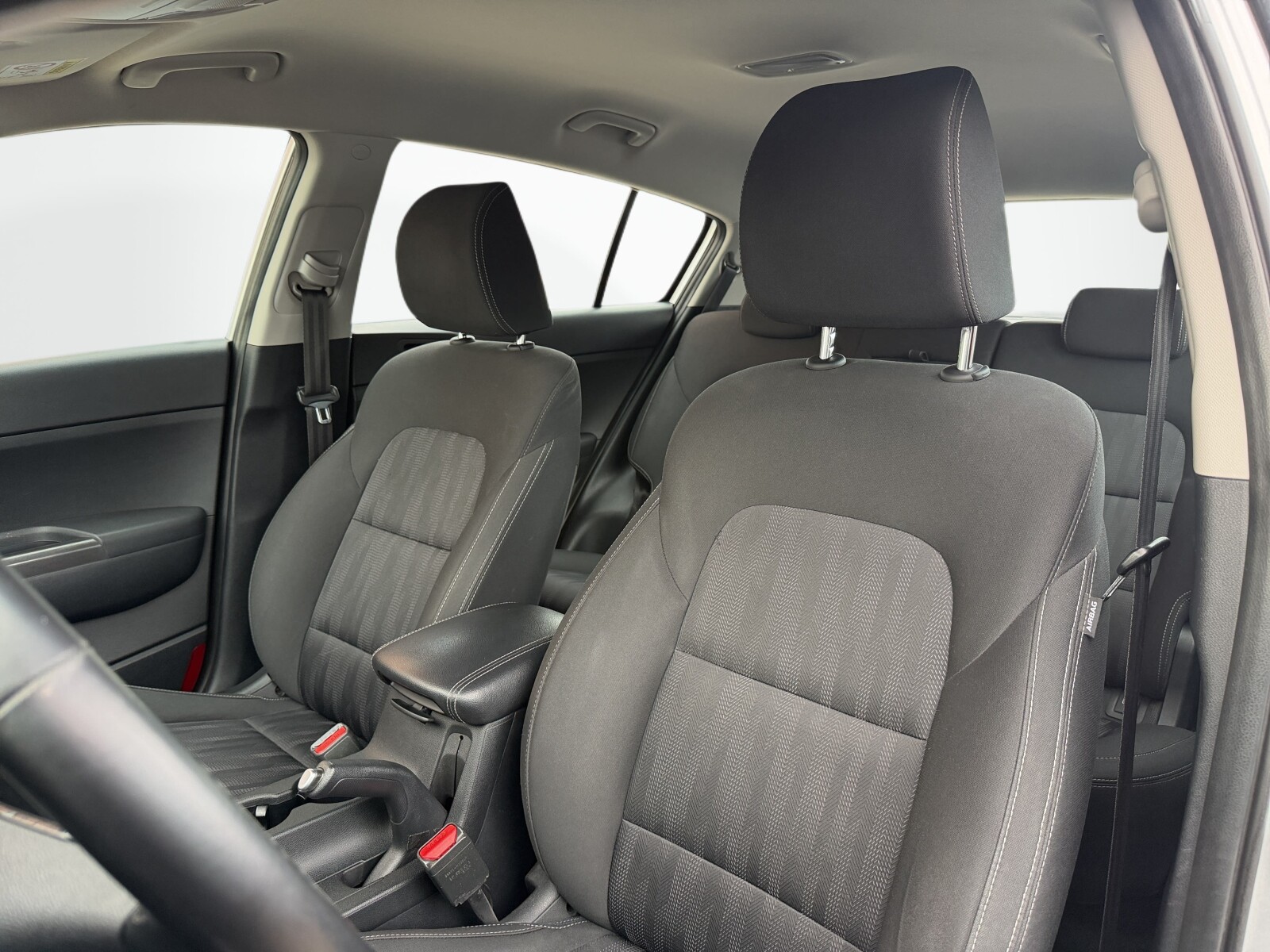 Kia Sportage - zdjęcie 11