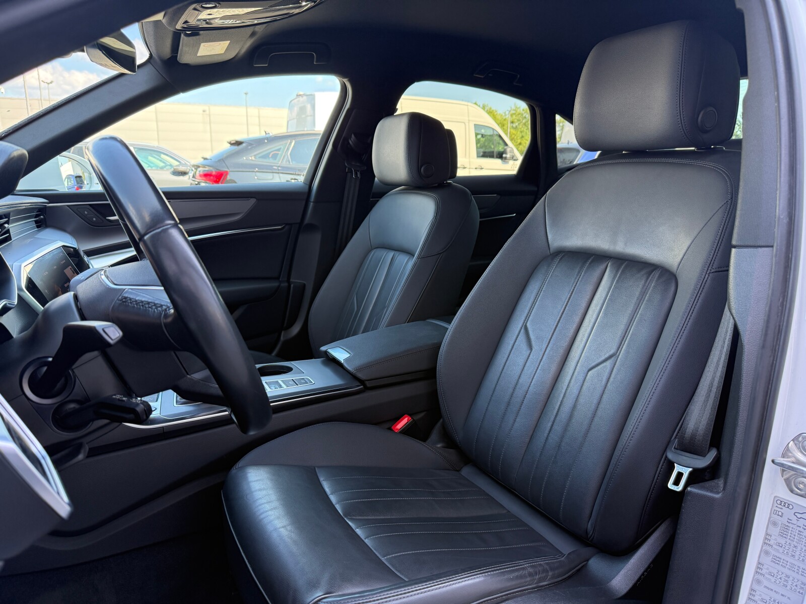 Audi A6 Limousine - zdjęcie 18
