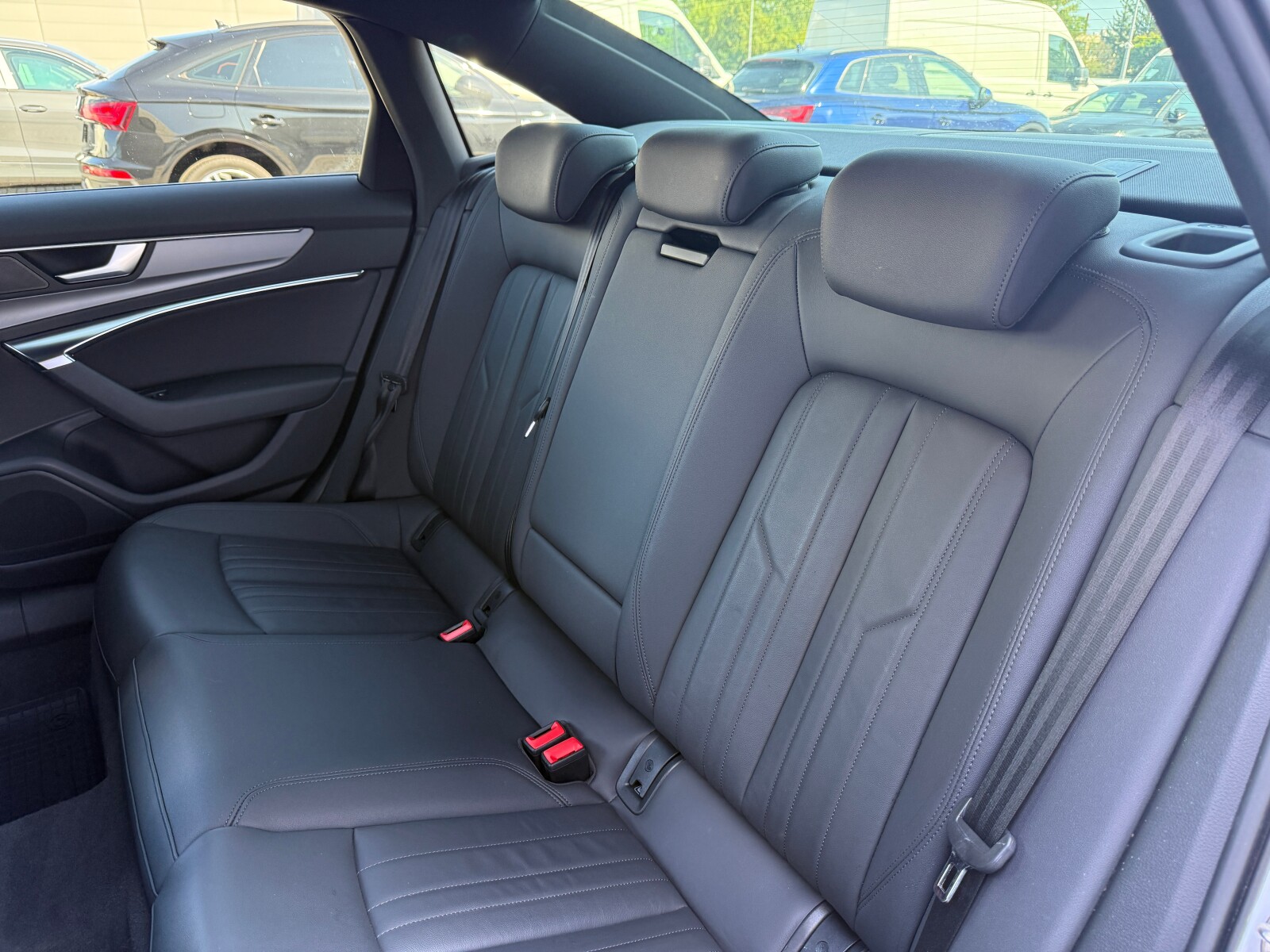 Audi A6 Limousine - zdjęcie 10