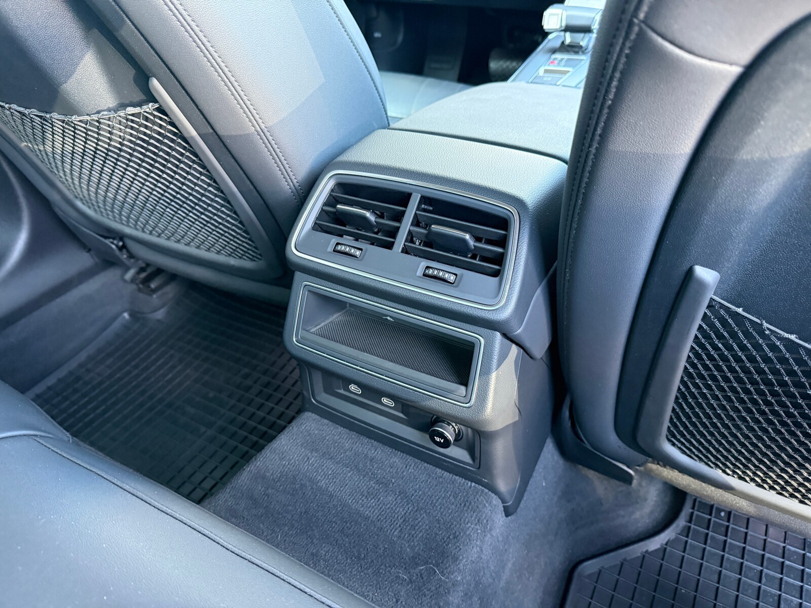 Audi A6 Limousine - zdjęcie 11